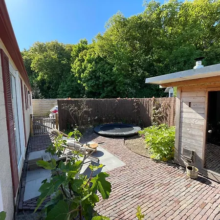 Chalet En Bos - Private Sauna Next To The Forest 's-Gravenzande